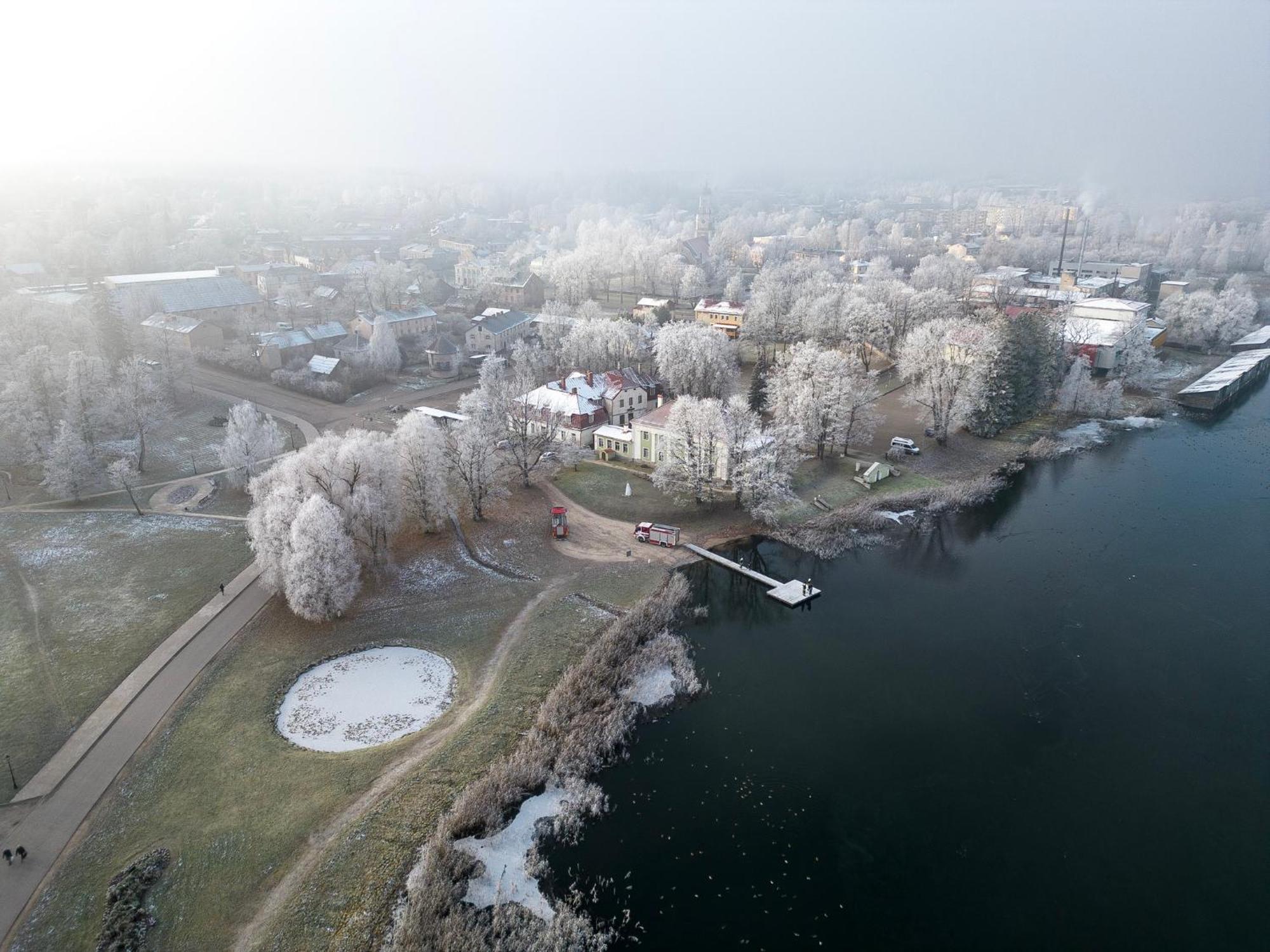 Lake Aluksne studio apartment Esterno foto